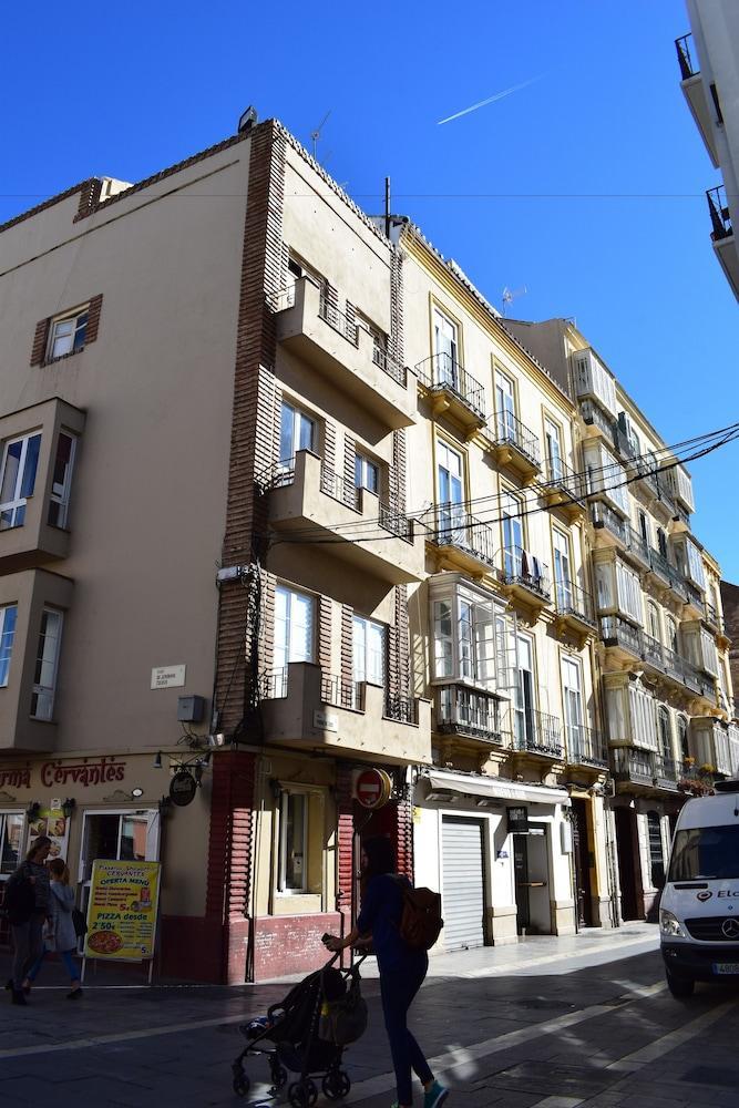 Letmalaga Cervantes ภายนอก รูปภาพ